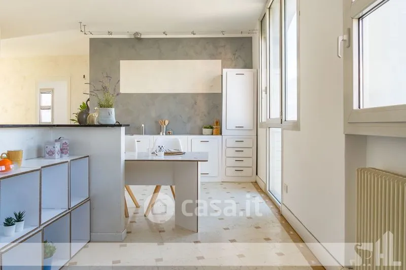 Cucina - Bright Triplex in Central Feltre