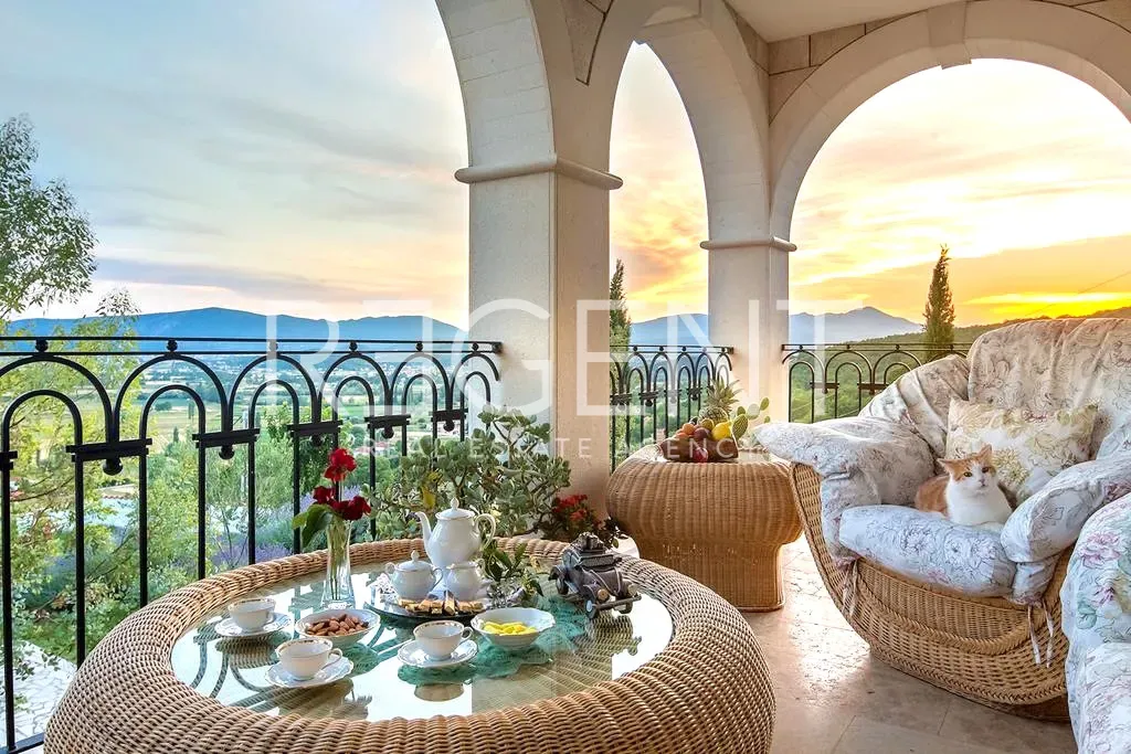 Terrasse - Luxury Stone House with Pool in Sinj