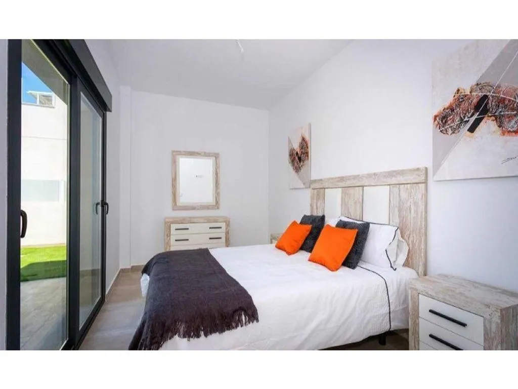 Chambres - New Villa with Pool in Daya Nueva