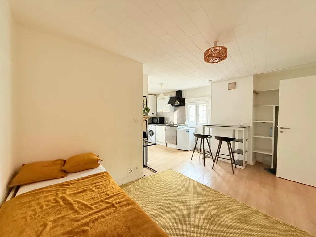 Chambres - Appartement Meublé 1 Pièce au Centre Ville de Troyes
