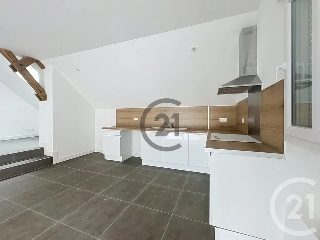 Cuisine - Appartement 4 Pièces avec Jardin à Saint-Clément