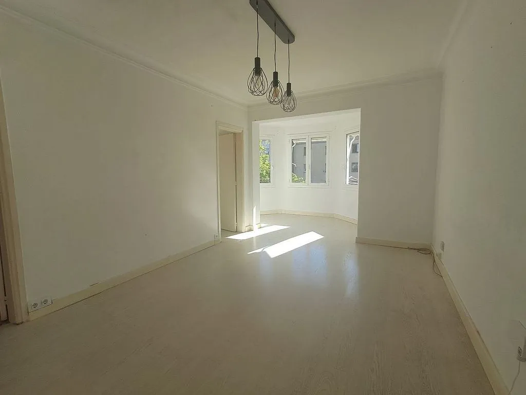 Toad - Attic with Potential in Sant Gervasi - La Bonanova