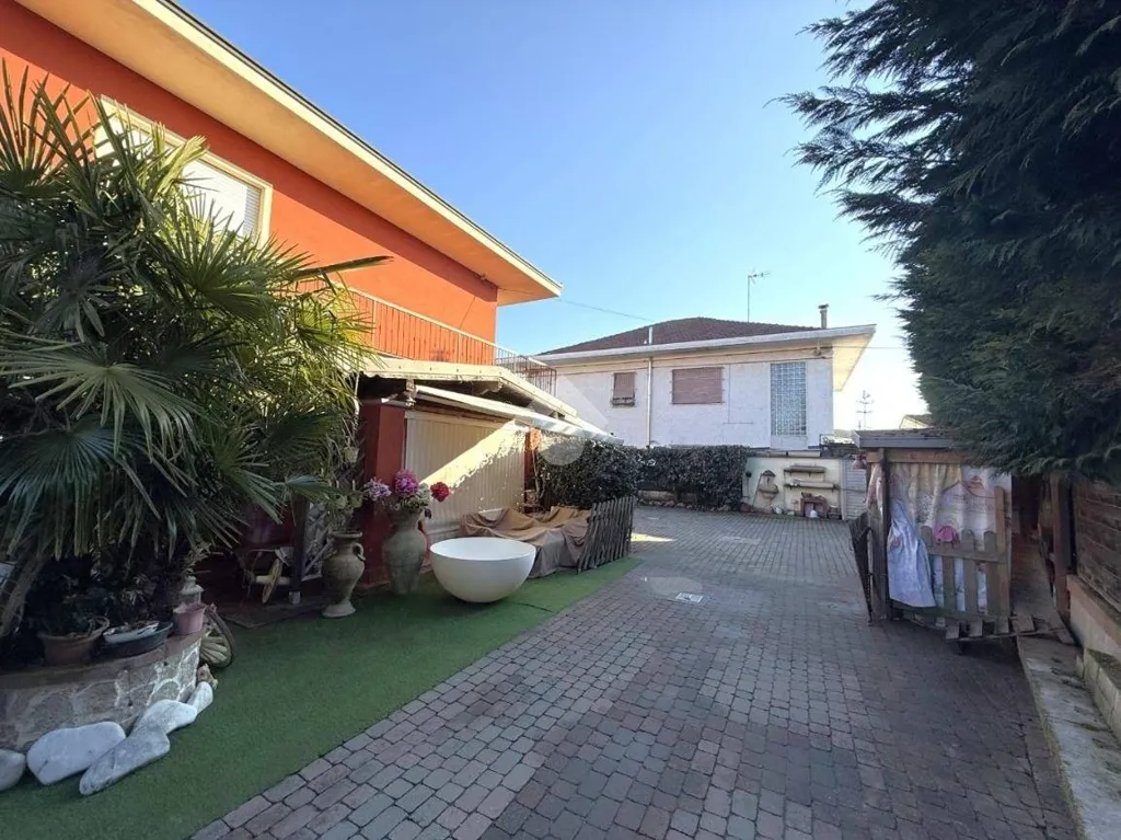 courtyard