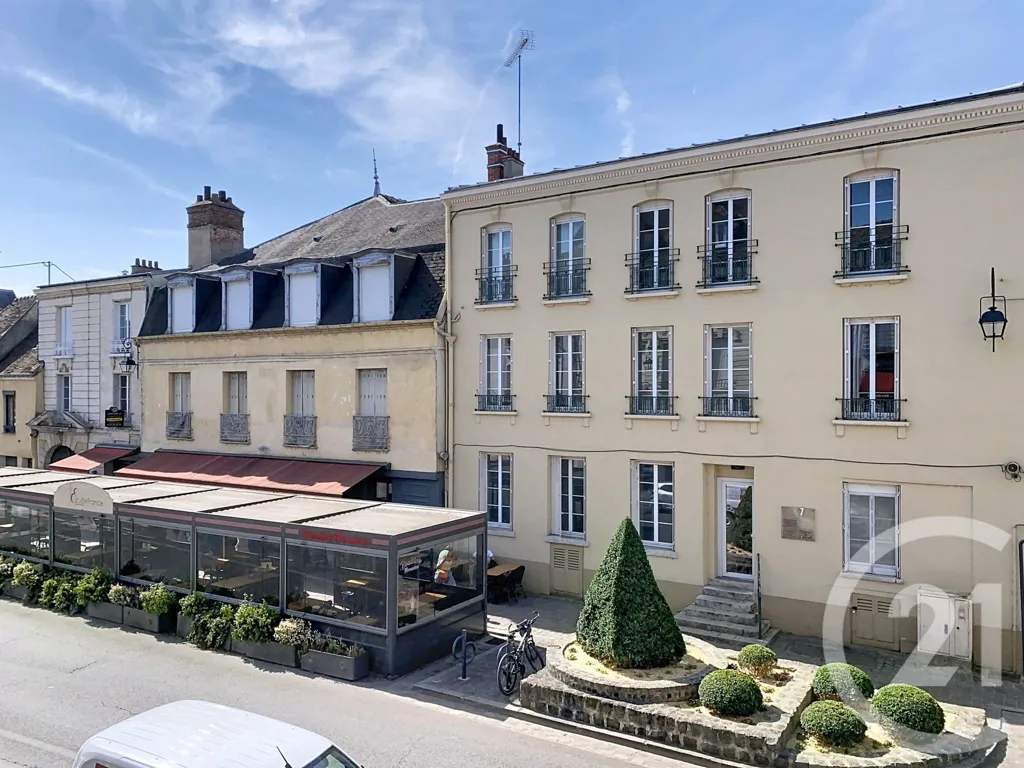 Extérieur - Appartement 3 Pièces avec Ascenseur au Centre de Nemours