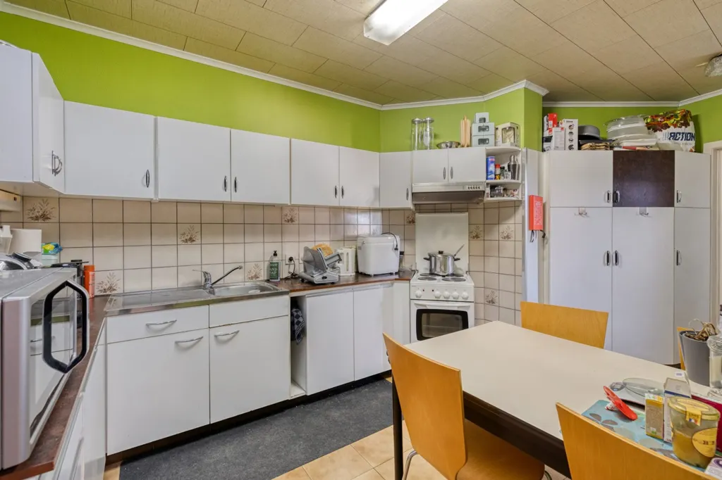 Köök - Detached House with Garden in Zarren Centre