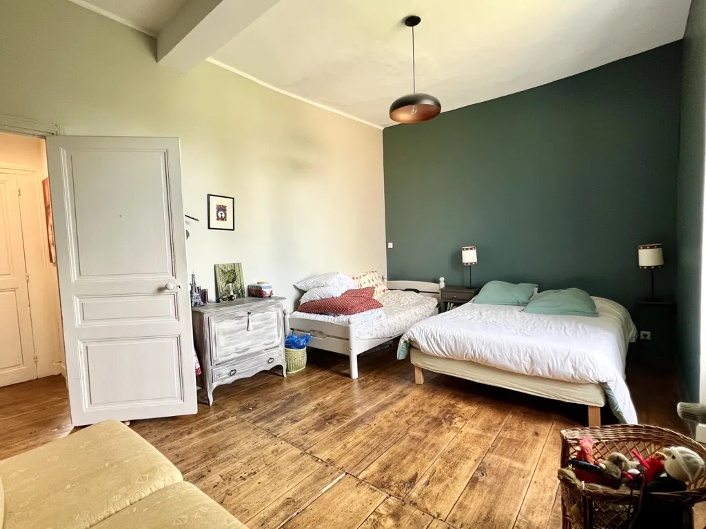 Magamistoad - Historic House with Pool in Vernon