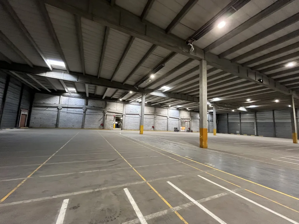 Garage - Magasin Logistique à Dendermonde, Zone Industrielle Hoogveld
