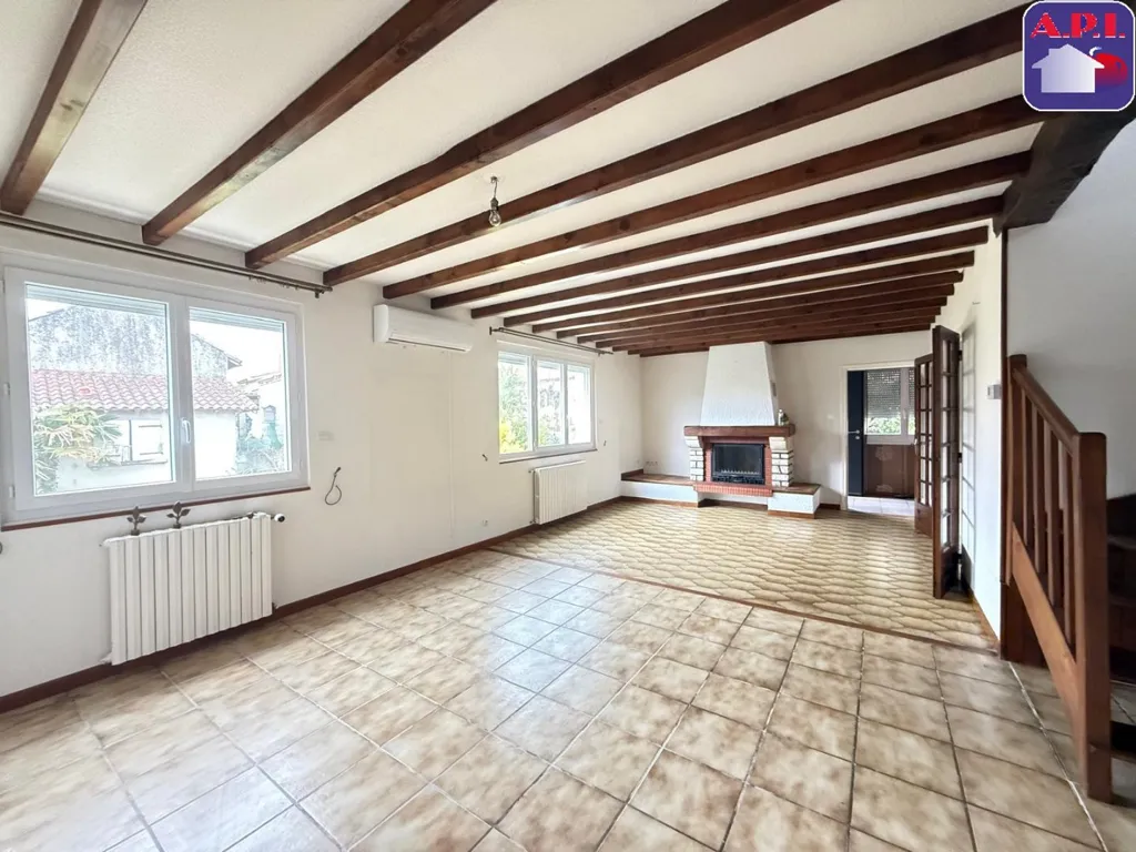 Séjour - Maison avec Garage à Pamiers