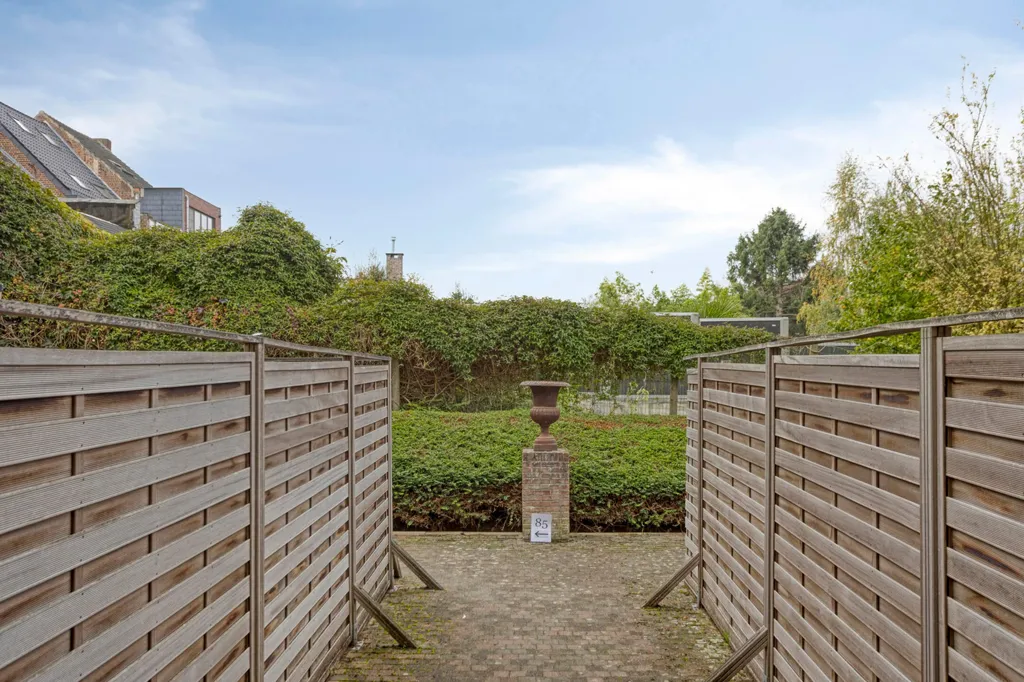 Jardin - Appartement 2 Chambres avec Garage à Buizingen