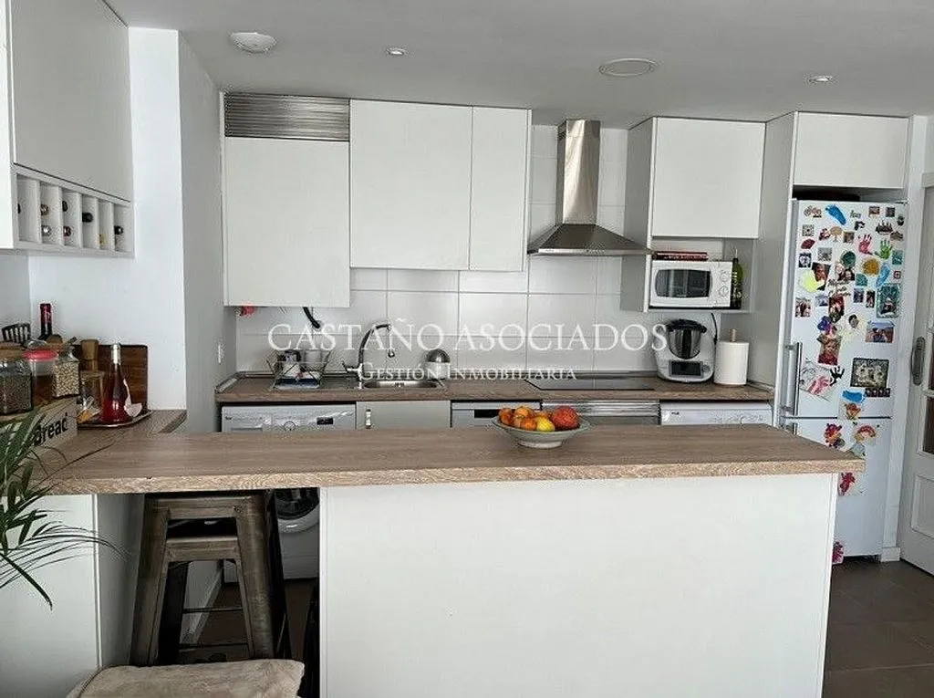 Cuisine - Apartment with Pool in Nuevo Tres Cantos