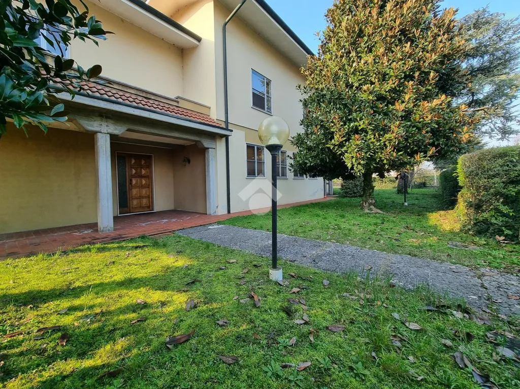 Jardin - Villa with Garden in Borgo Virgilio