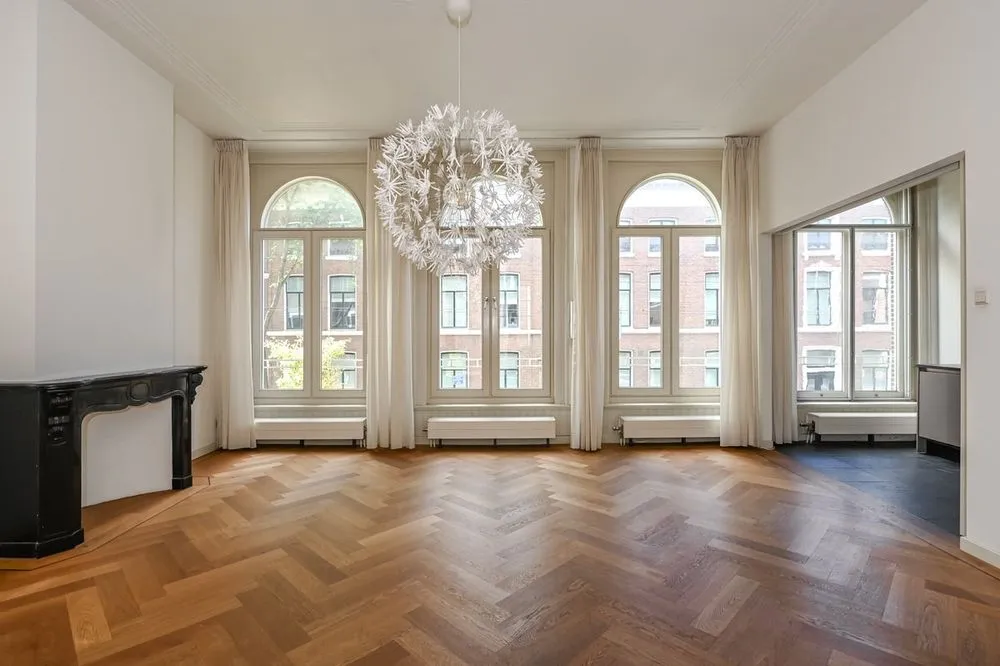Séjour - Classic Penthouse with Balcony in Den Haag