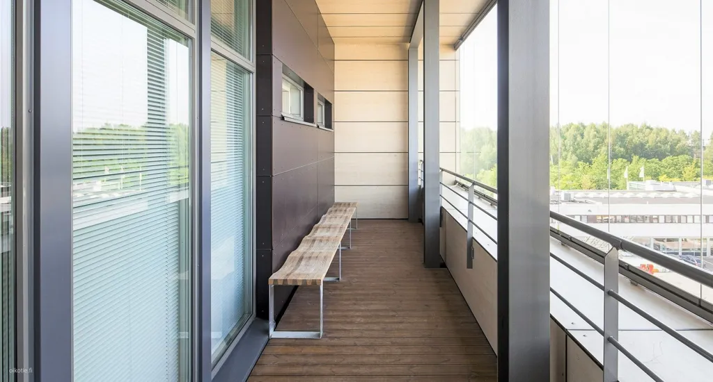 balcony