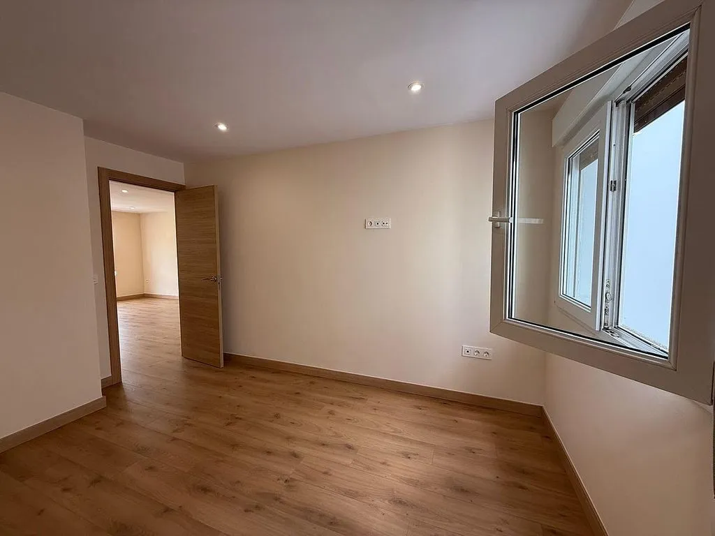 Toad - Apartment with South Orientation in Gijón