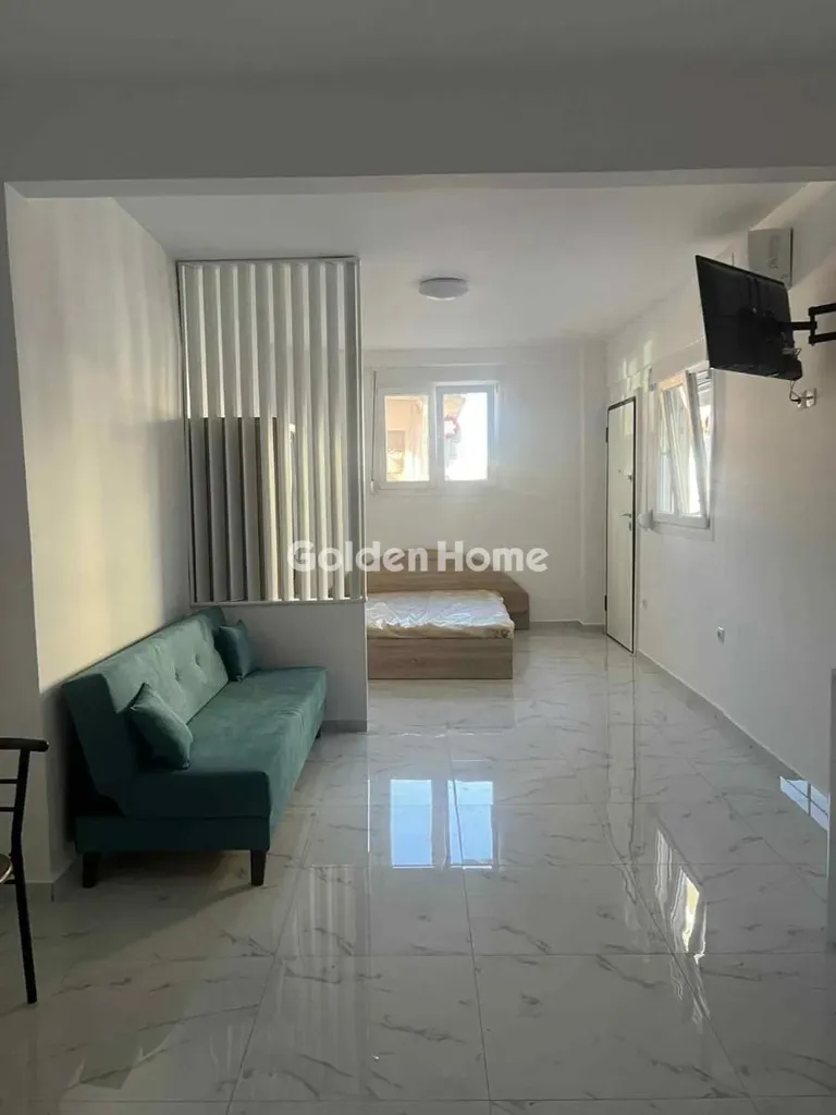 Salón - Ground Floor Flat with Front Layout in Thessaloniki