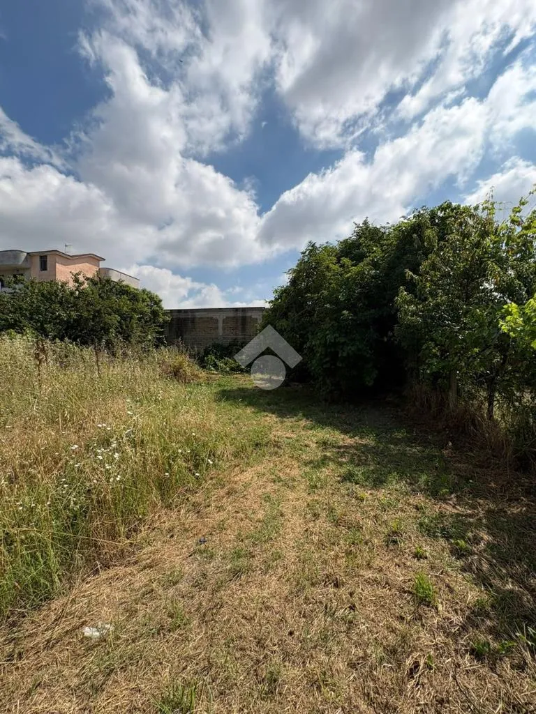 Jardin - Buildable Plot with Development Potential in Afragola