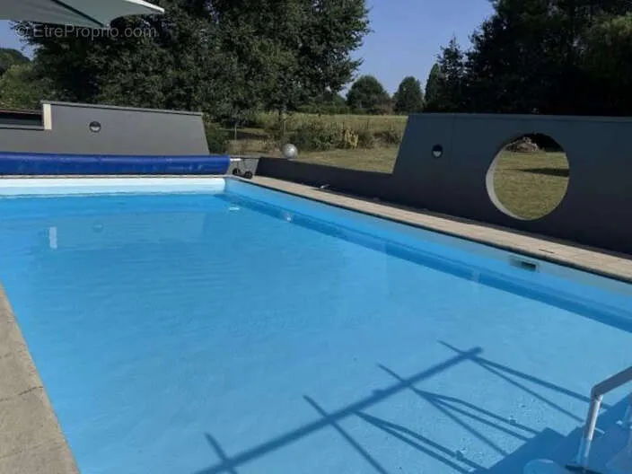 pool_area