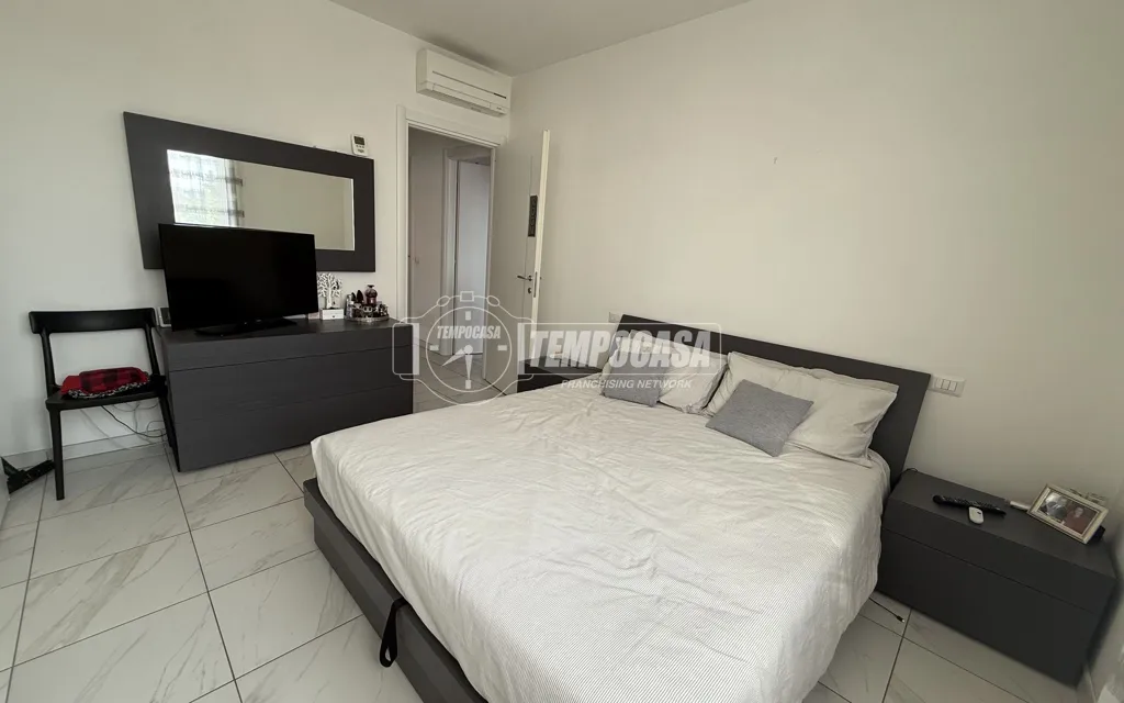 Bedrooms - Apartment with Balcony in Busto Garolfo