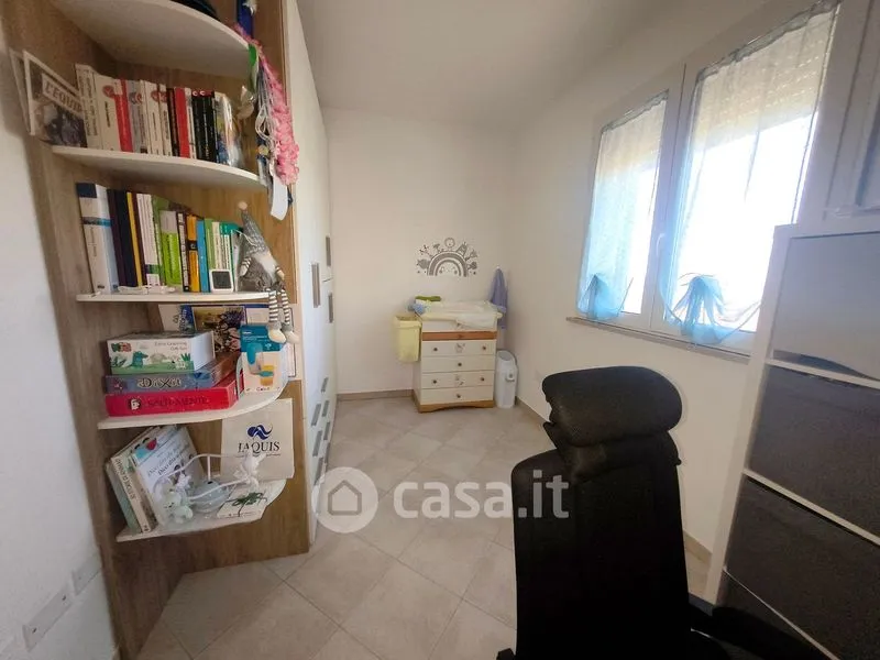 Arbeitszimmer - Trilocale with Private Garden in Tavullia