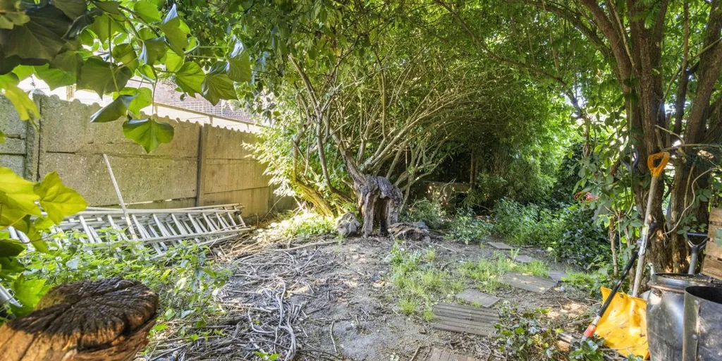 Jardin - Propriété Commerciale Mixte avec Jardin à Tienen
