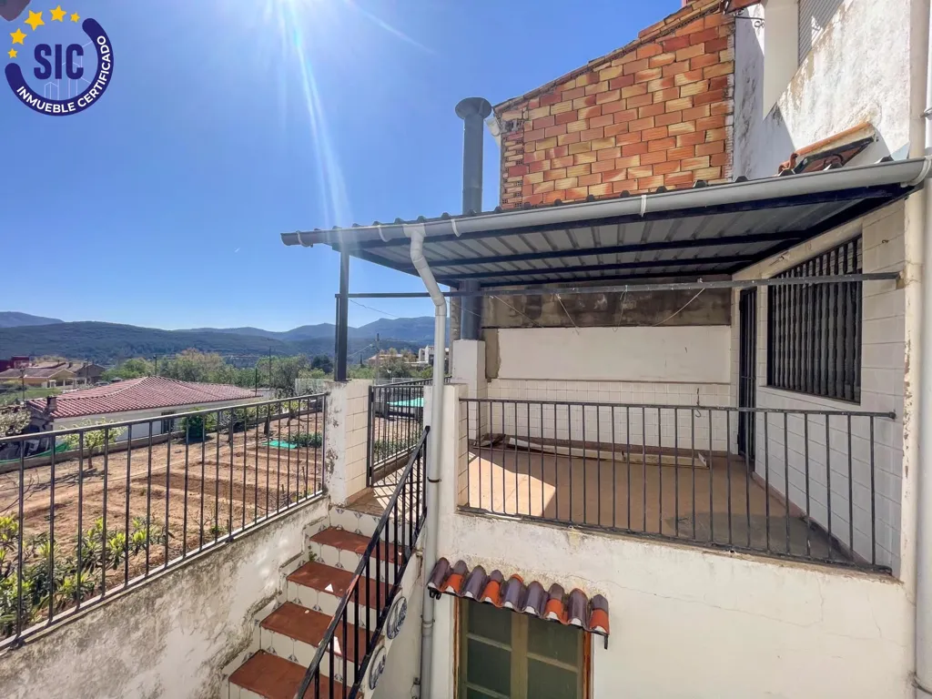 Balcone - Tríplex with Garden in Chera, Valencia