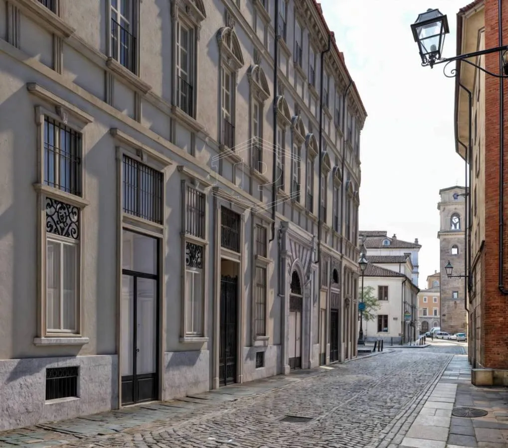 Välivaade - Two-Level Apartment with Historic Setting in Turin
