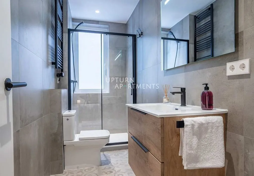 Vannitoad - Furnished Flat with AC in Sants