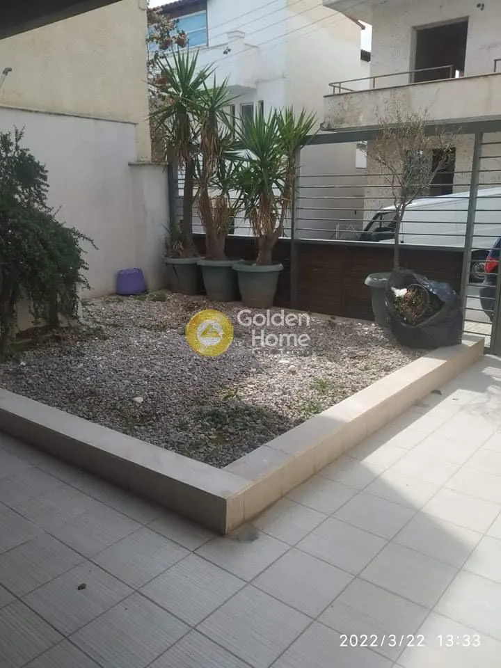 Terrasse - Neoclassical Townhouse with Sea View in Salamina