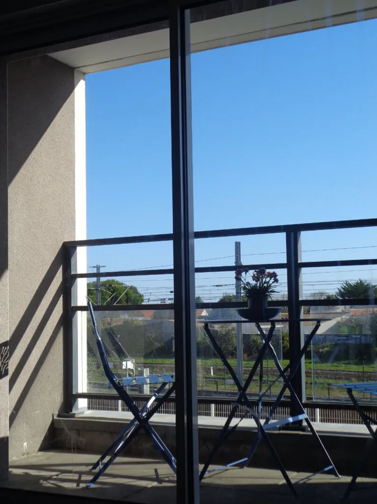 Balcon - Appartement Meublé 2 Pièces à La Rochelle Les Minimes