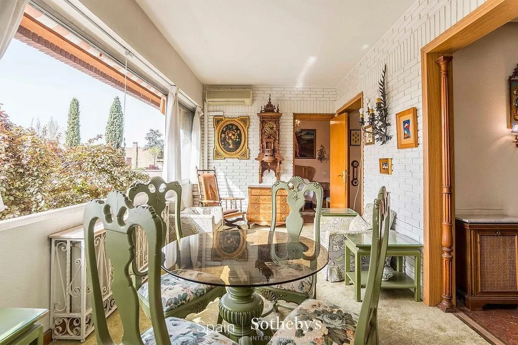dining_room