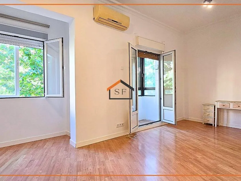 Toad - Modernised Flat with Balcony in Delicias, Madrid