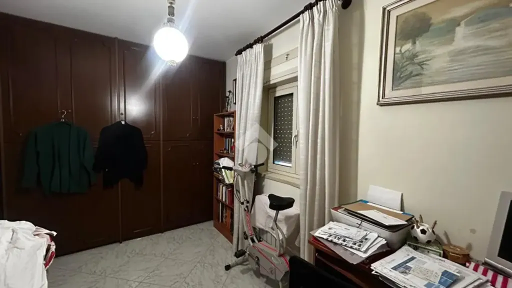 Bureau - Apartment with Balcony in Palermo