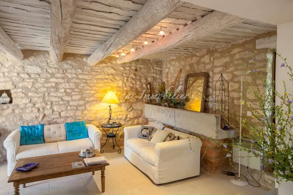 Soggiorno - Atypical Stone House with Pool in Menerbes