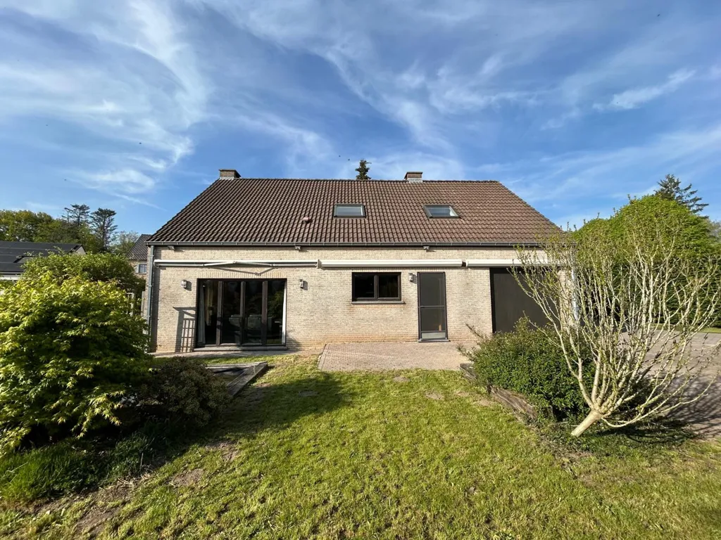 Exterior - Spacious House with Garden in Oud-Heverlee