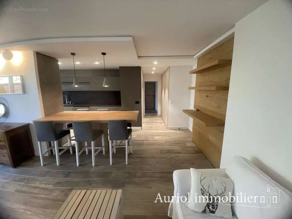 Cuisine - Appartement T3 Rez-de-jardin avec Jardin à Marseille 9e