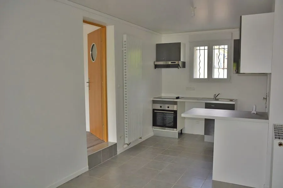 Cuisine - Appartement 2 Pièces avec Parking à Épône
