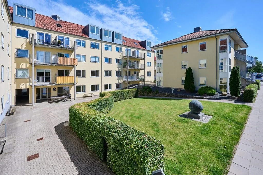 Garden - One-Bedroom Flat in Ikast Centre