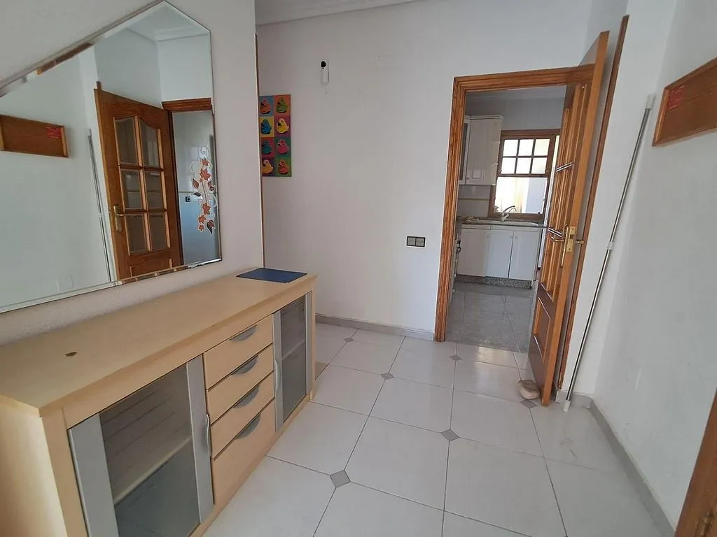 Entrée - 3-Bedroom Flat with Terrace in Puente Tocinos