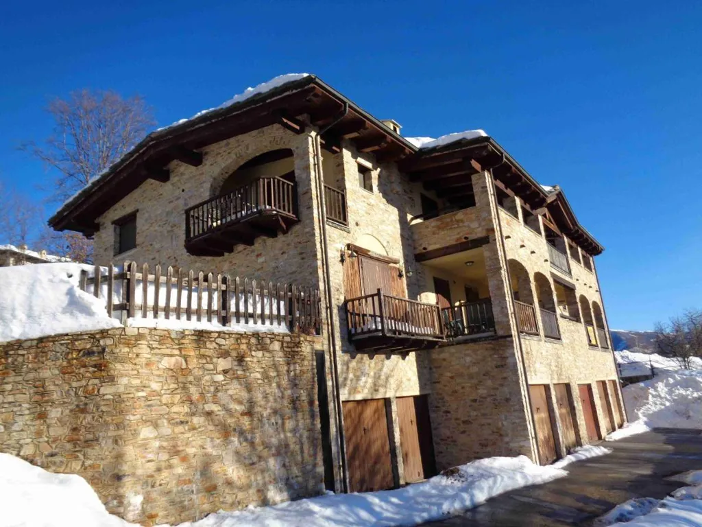 Esterno - Newly Built Apartment with Garden in Roburent