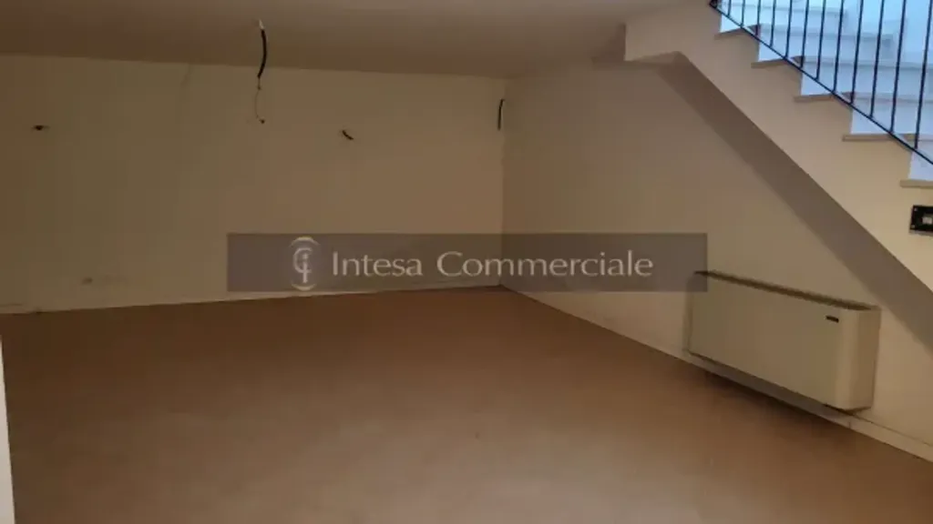 Pièces - Panoramic Villa with Large Windows in Collebeato