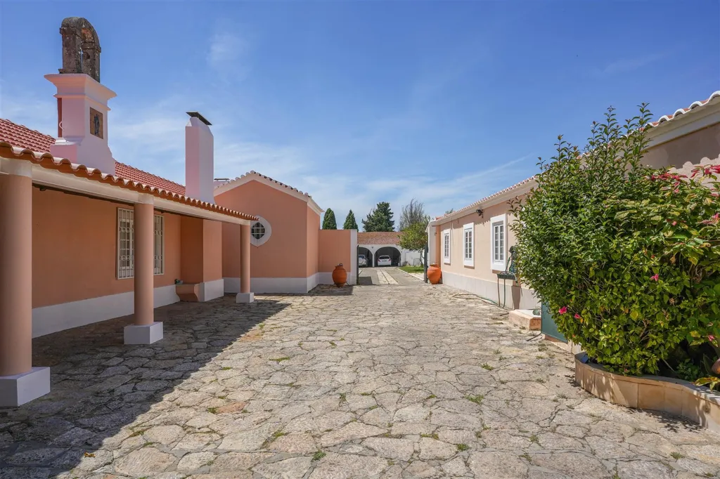 Jardin - Renovated Villa with Pool in S. Pedro do Estoril