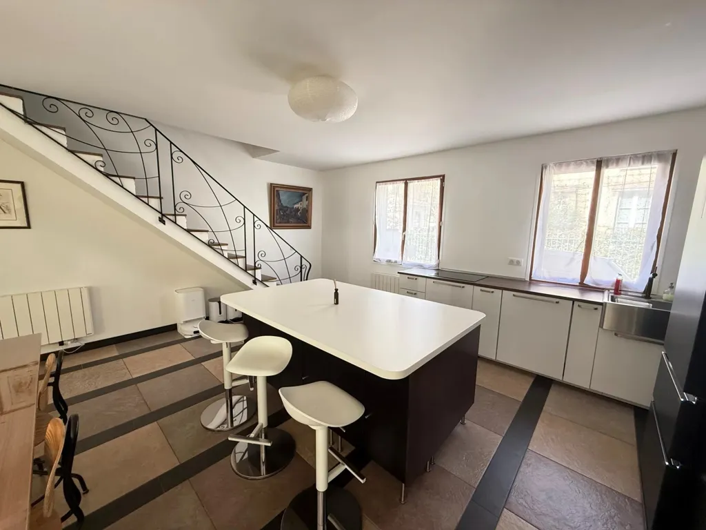 Cuisine - Maison Familiale avec Jardin à Clamart Gare