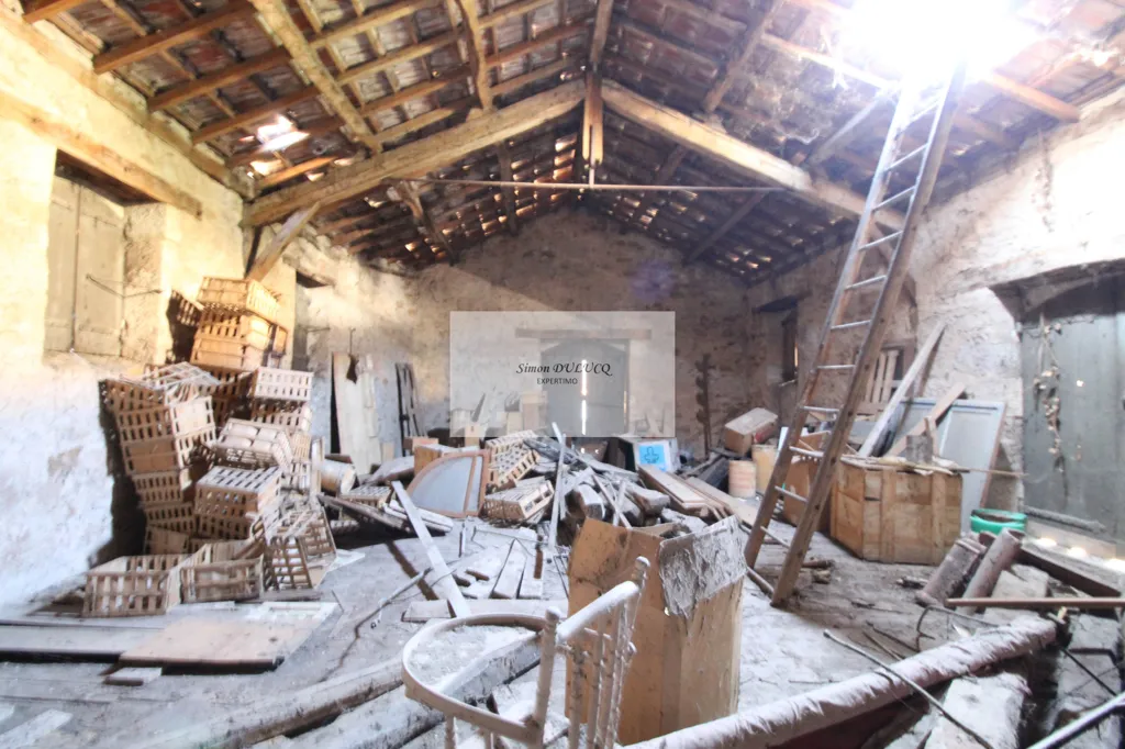 Pièces - Ensemble Immobilier avec Local Commercial à Saint-Affrique