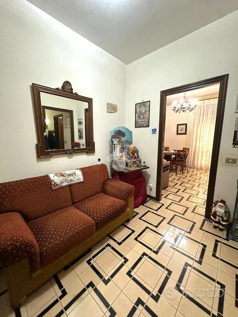 Séjour - 3-Room Apartment with Balcony in Central Scafati
