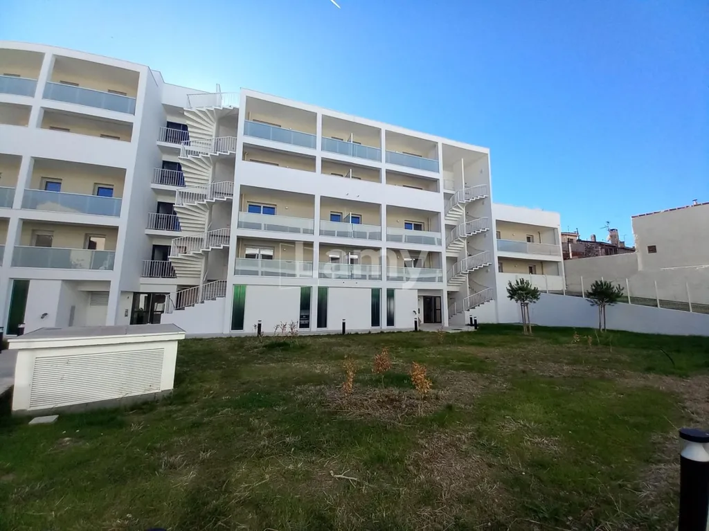 Välivaade - Apartment with Terrace in Cap Pinède