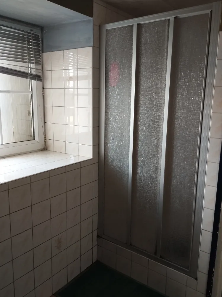 Salles de bain - Longère avec Jardin à Rohan