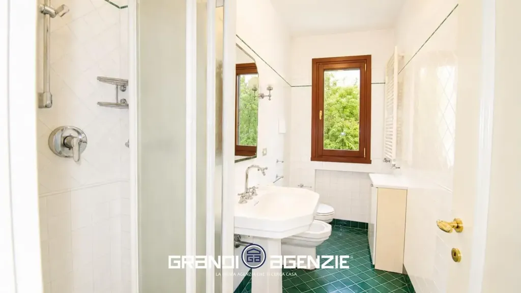 Salles de bain - Ground Floor Apartment with Private Garden in Treviso