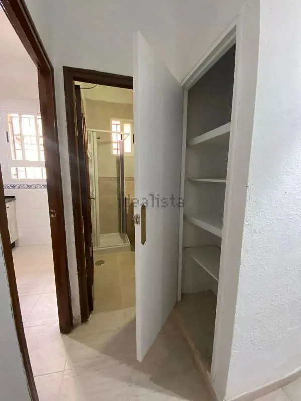 Esik - Bright Ground Floor Flat in Tres Olivos