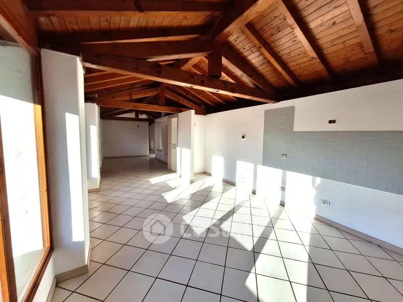 Terrace - Rustic Villa with Private Garden in Trescore Balneario