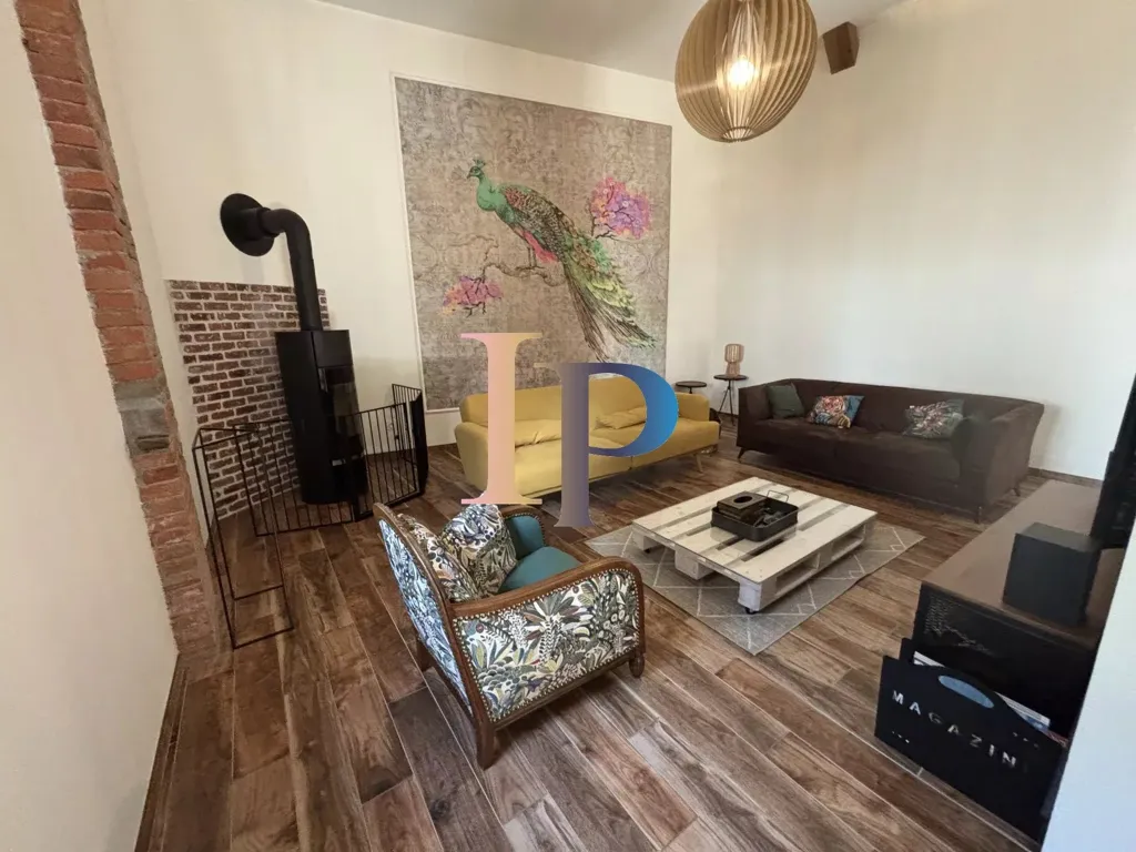 Séjour - Maison en Pierre Rénovée avec Piscine près de Charlieu